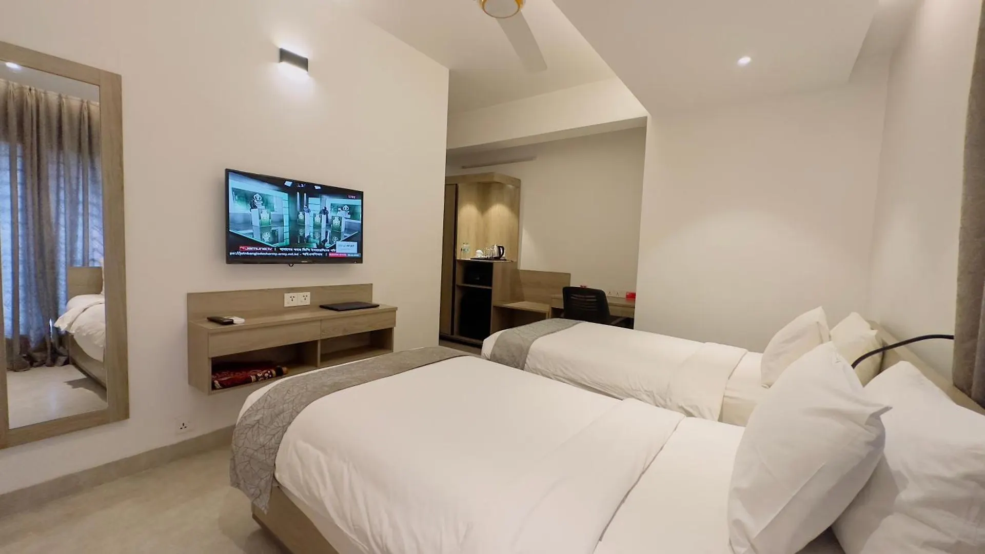Priyo Nibash Stylish Residential Hotel Dhaka Bangladesz