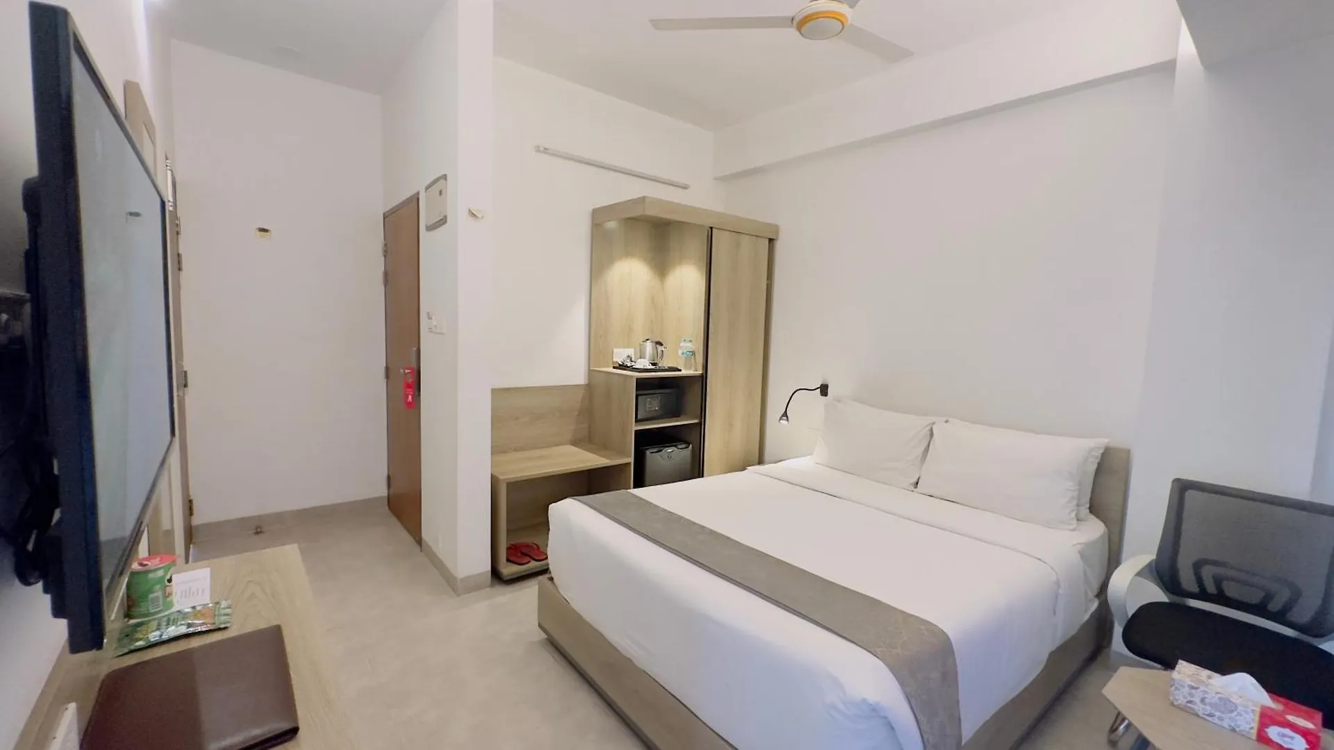 Priyo Nibash Stylish Residential Hotel Dhaka