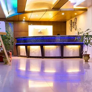 Golden - Banani'lakeside Hotel