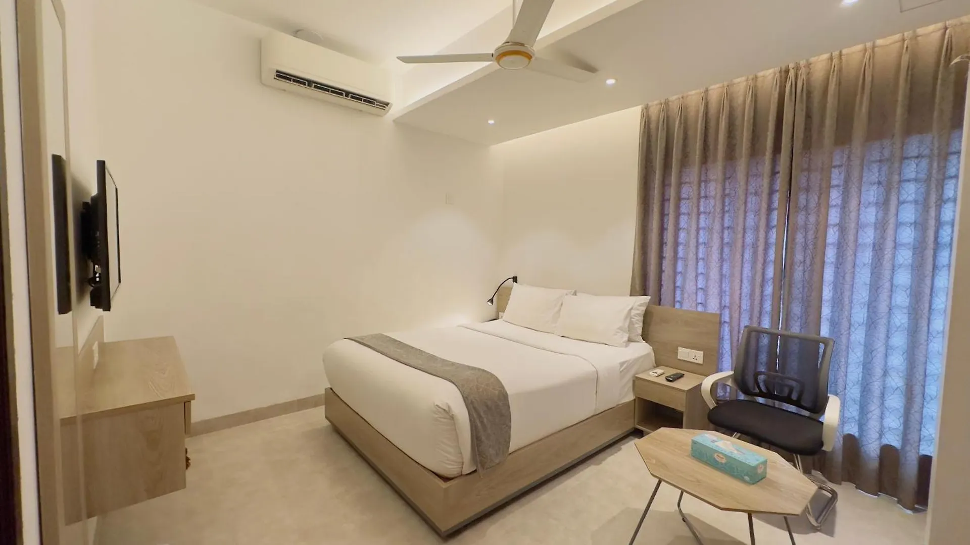 Priyo Nibash Stylish Residential Hotel Dhaka