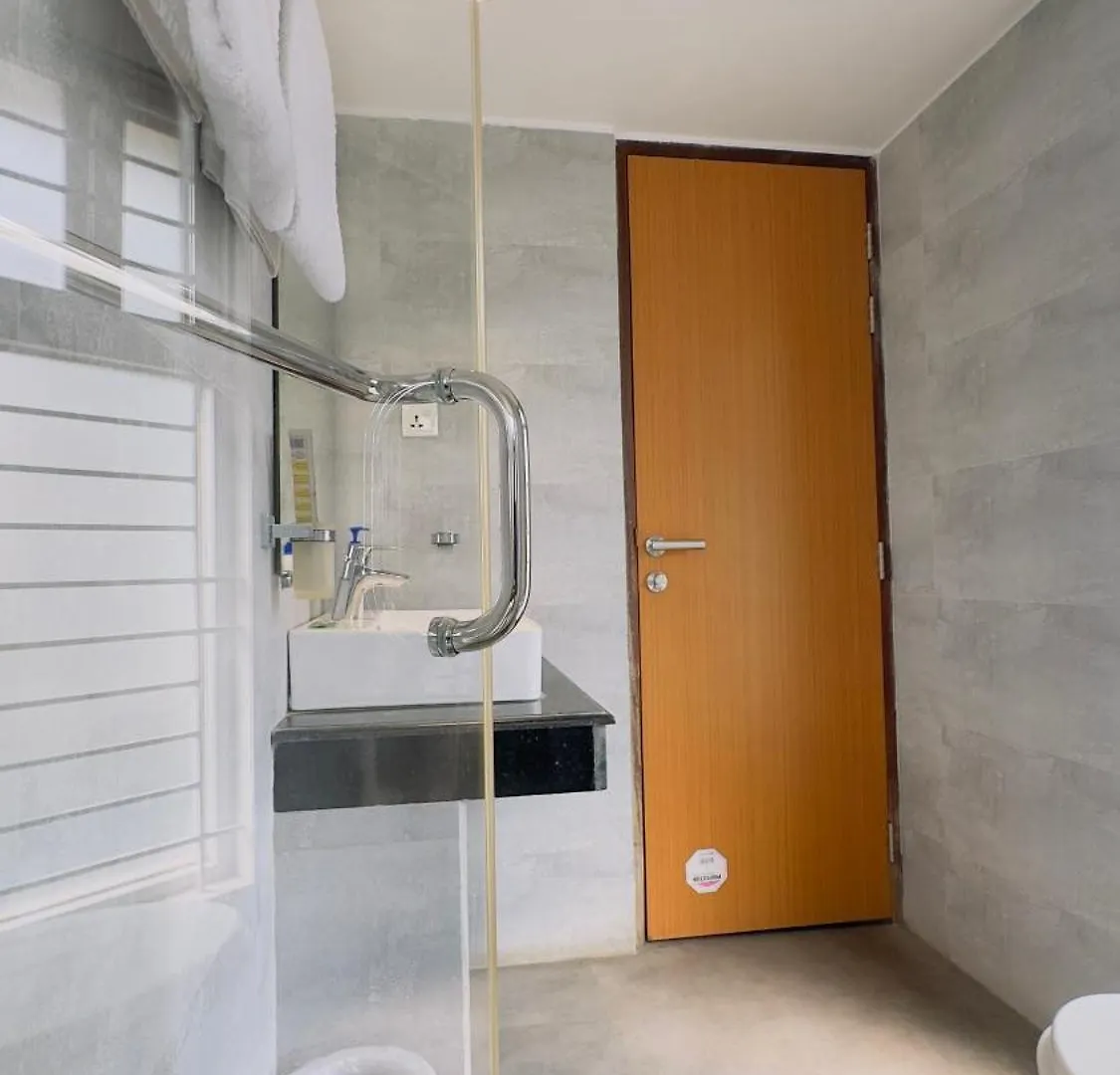 Priyo Nibash Stylish Residential Hotel Dhaka